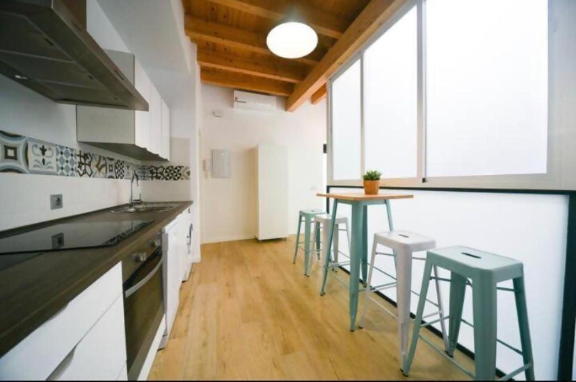 Hostfy Centro Alameda Apartment Seville Ngoại thất bức ảnh